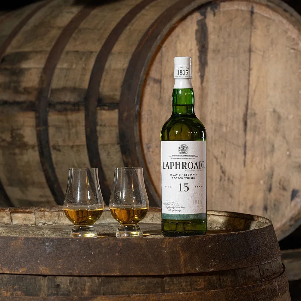 Laphroaig 15 Year Old Islay Single Malt Scotch Whisky ABV 46% 700ML