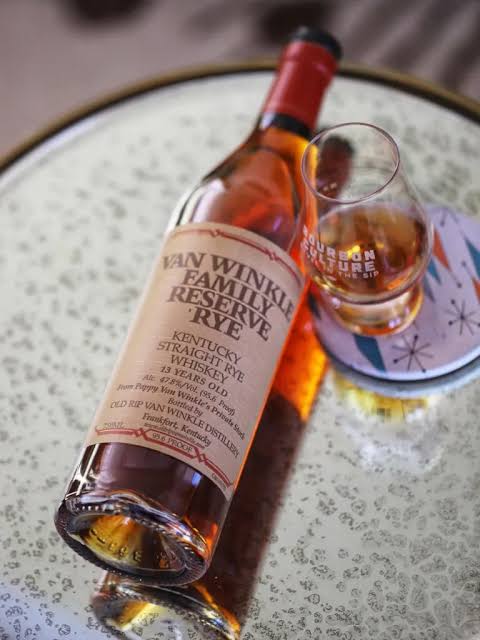(Pre-Order 7 Days) Van Winkle Family Reserve Rye 13 Year Old Kentucky Straight Rye Whiskey 47.80% ABV 750ml