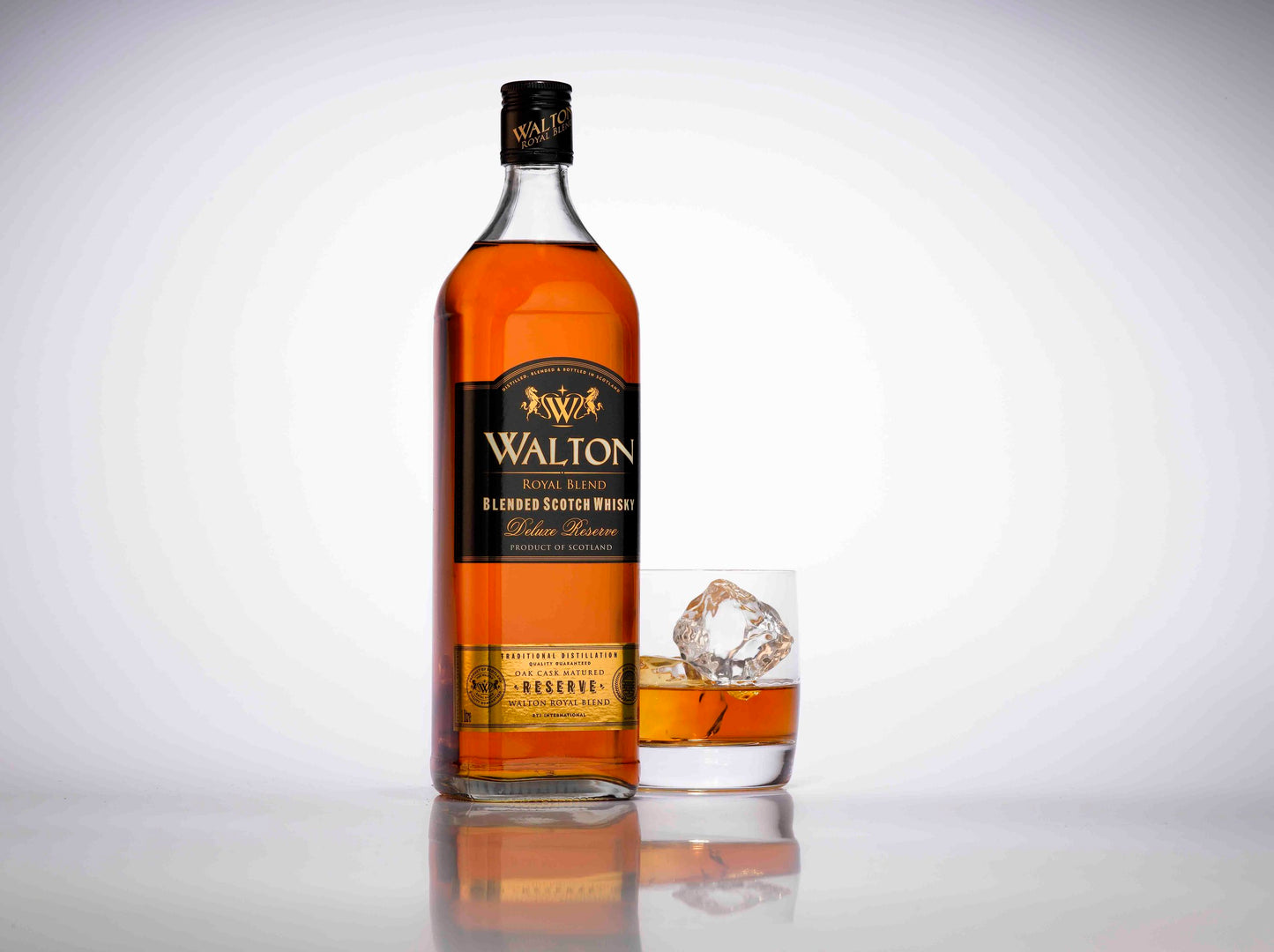 Walton Royal Blend Deluxe Reserve Oak Cask Matured Blended Scotch Whisky ABV 43% Vol 100cl / 1000ml / 1L