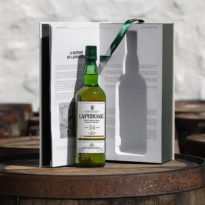 LAPHROAIG 34 YEAR THE IAN HUNTER STORY BOOK 5 ENDURING SPIRIT [A] 70CL 45.5% (BOTTLE) WHITE GBX
